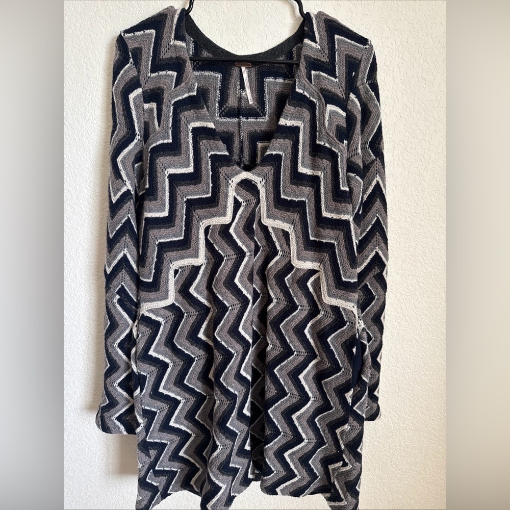 Free People Rhiannon Chevron Wool Blend Bell Sleeve Dress Size Medium - Picture 2 of 12